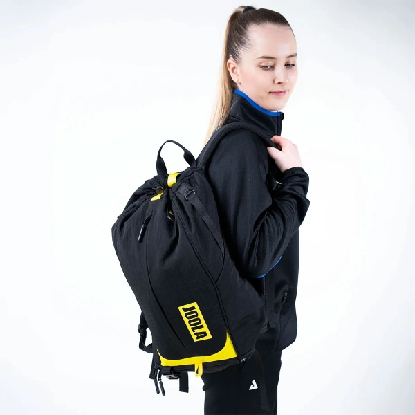 Рюкзак Joola Vision Pro на завязках на девушке